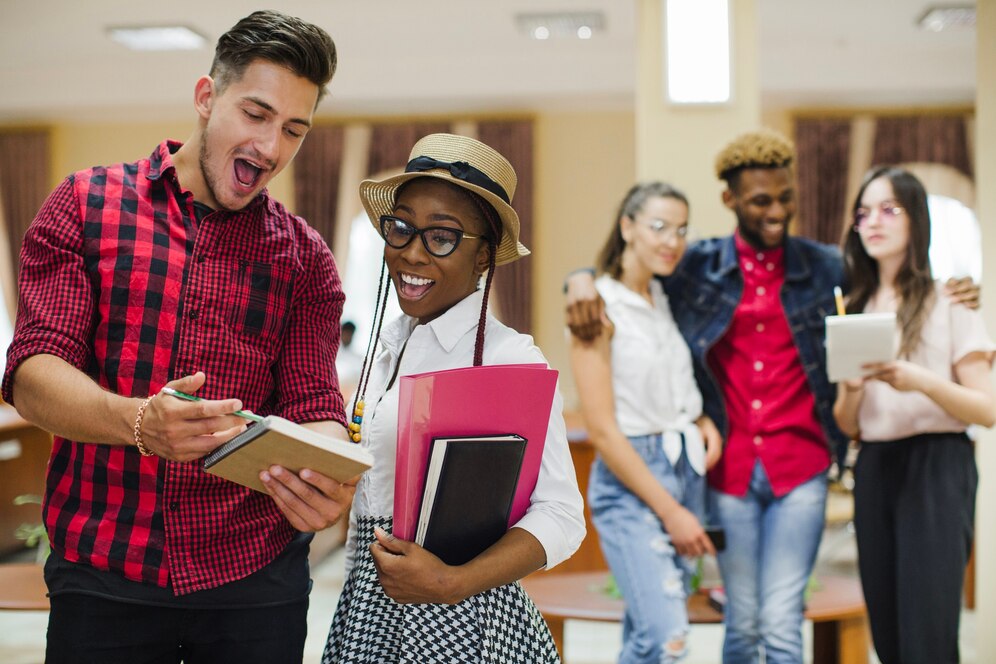 Unique and Extraordinary Tips for College Students This June